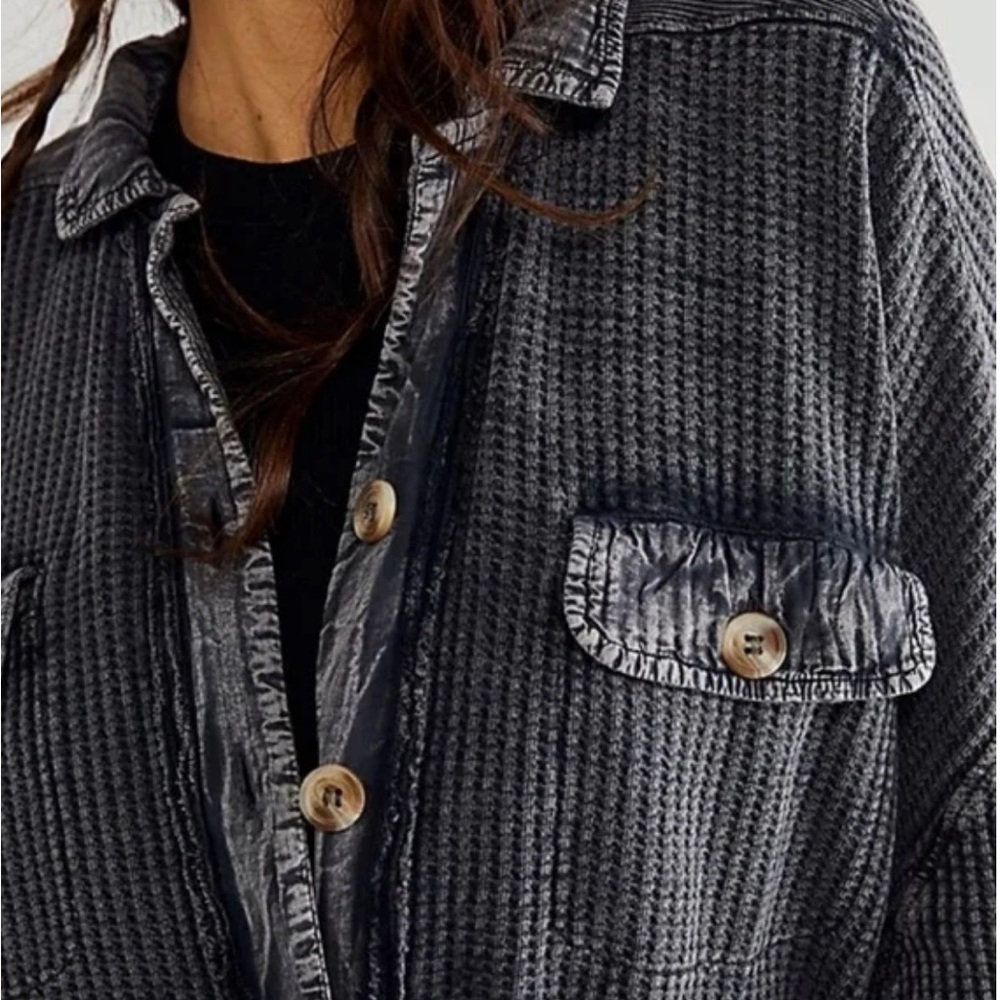 Free People Scout jacket Fp one charcoal black gray  Waffle Knit pocket button - Picture 2 of 3